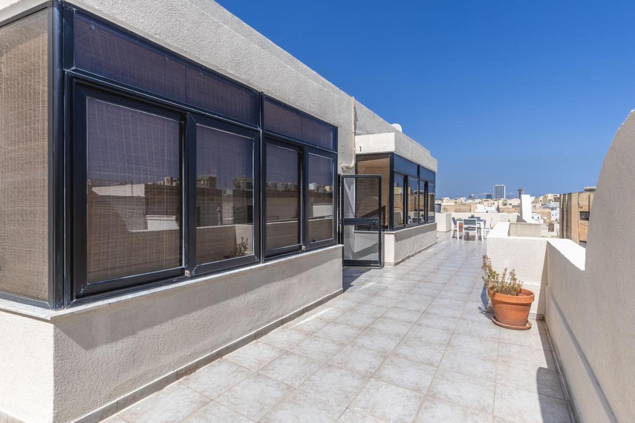 Large Terrace Penthouse Sliema Apartment Exterior photo