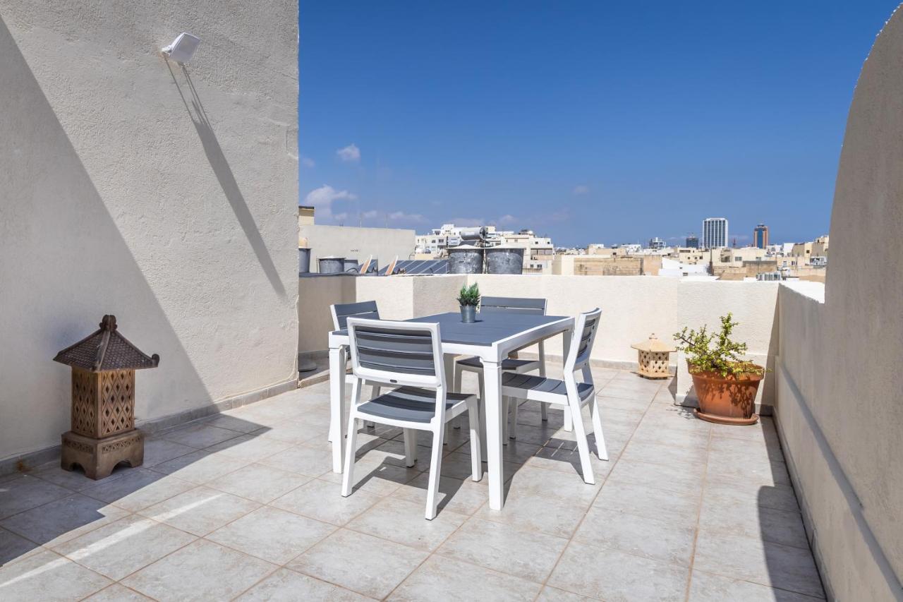 Large Terrace Penthouse Sliema Apartment Exterior photo